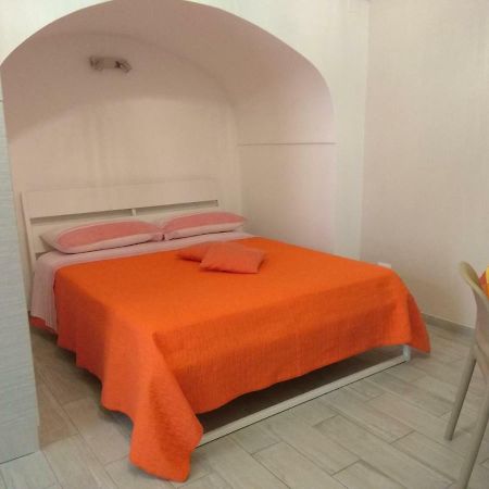 פולינאנו א מארה Giuamar Casa Vacanza מראה חיצוני תמונה