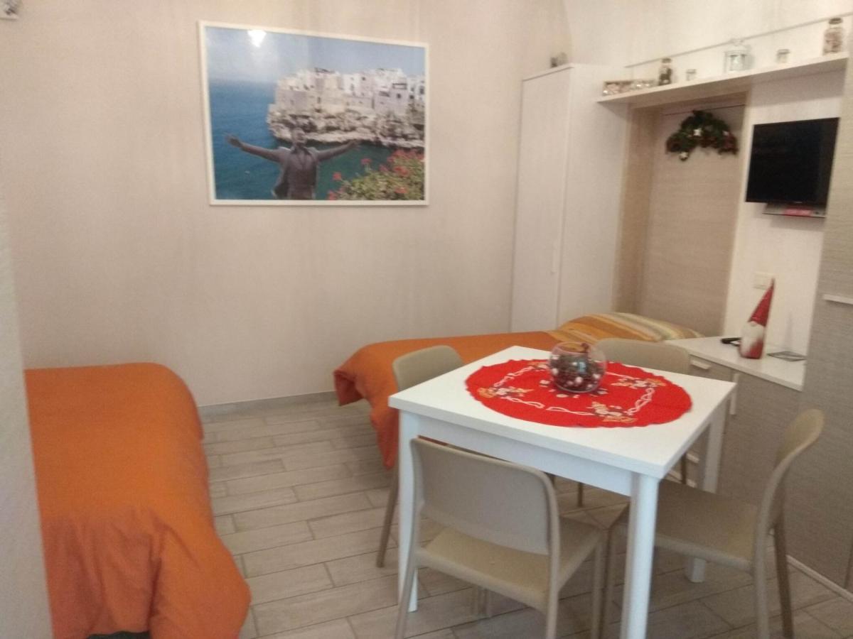 פולינאנו א מארה Giuamar Casa Vacanza מראה חיצוני תמונה