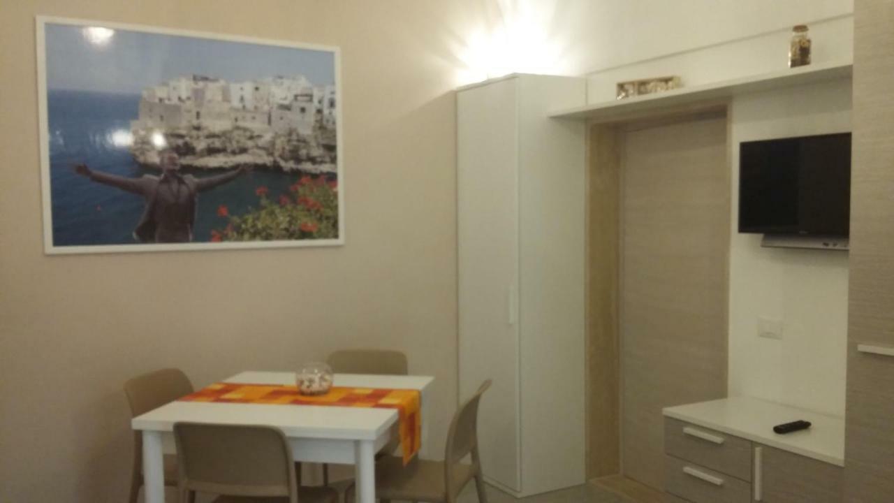 פולינאנו א מארה Giuamar Casa Vacanza מראה חיצוני תמונה