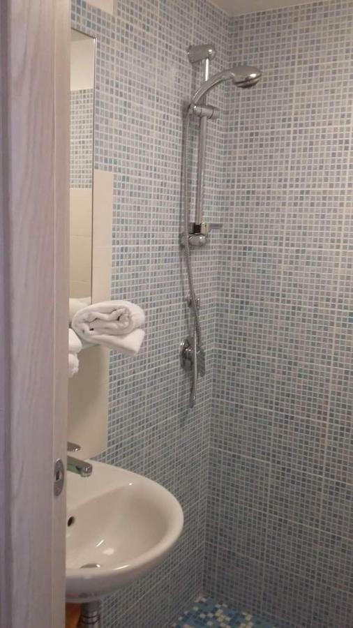 פולינאנו א מארה Giuamar Casa Vacanza מראה חיצוני תמונה